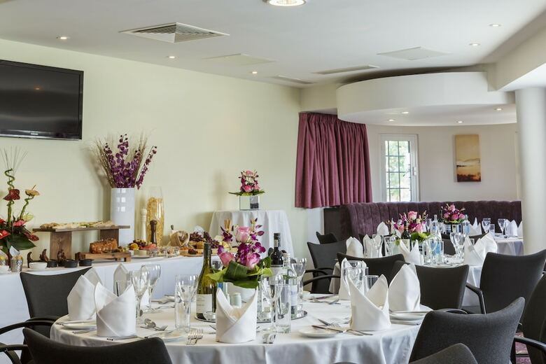 Hotel Doubletree By Hilton London Heathrow Airport