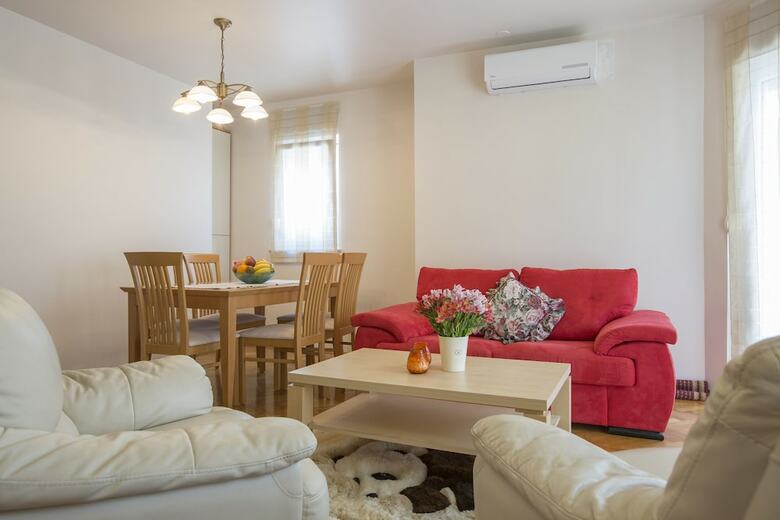 Apartamentos Cro Jet Set On The Beach