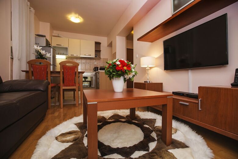 Apartamentos Cro Jet Set On The Beach