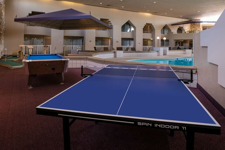Hotel Ramada By Wyndham Midtown Grand Island