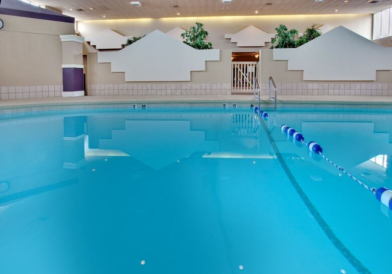 Hotel Ramada By Wyndham Midtown Grand Island