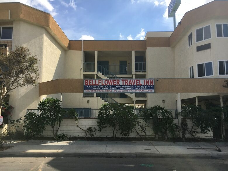 Motel Bellflower Travel Inn