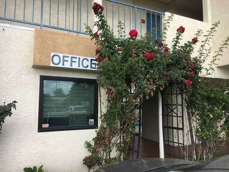 Motel Bellflower Travel Inn