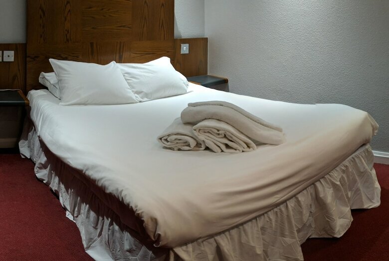 Ramada By Wyndham Loughborough Hotel