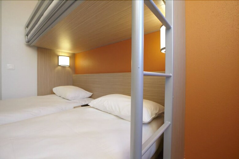 Hotel H�tel Premi�re Classe Caen Nord - M�morial