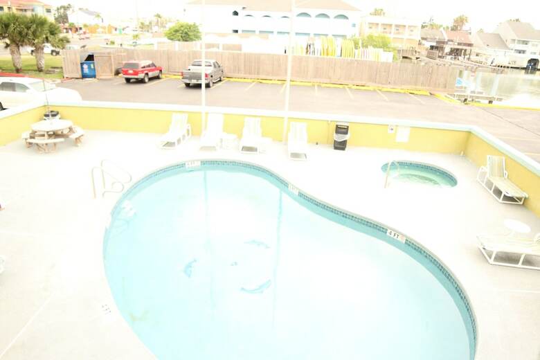 Windwater Hotel & Marina