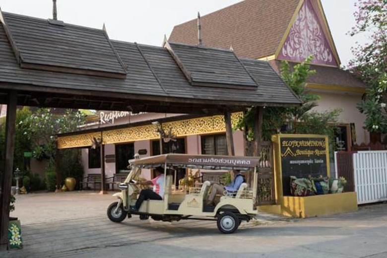 Hotel Ploykhumthong Boutique Resort