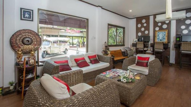 Hotel Ploykhumthong Boutique Resort
