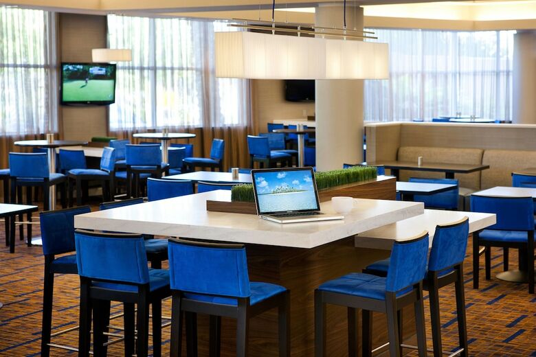 Hotel Courtyard By Marriott Oakland Emeryville