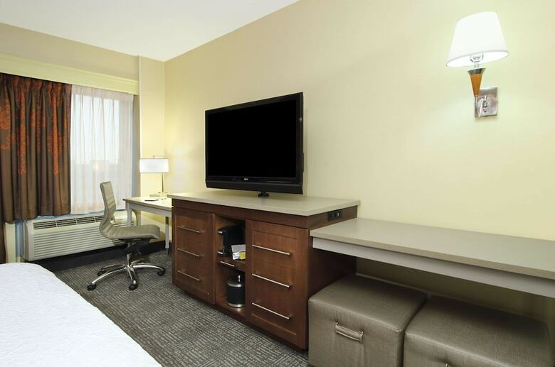 Hotel Hampton Inn & Suites Columbus Downtown