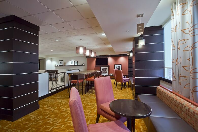 Hotel Hampton Inn & Suites Columbus Downtown