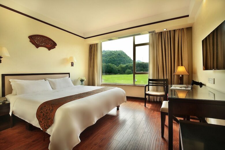 Dongjiang Golf Resort Hotel