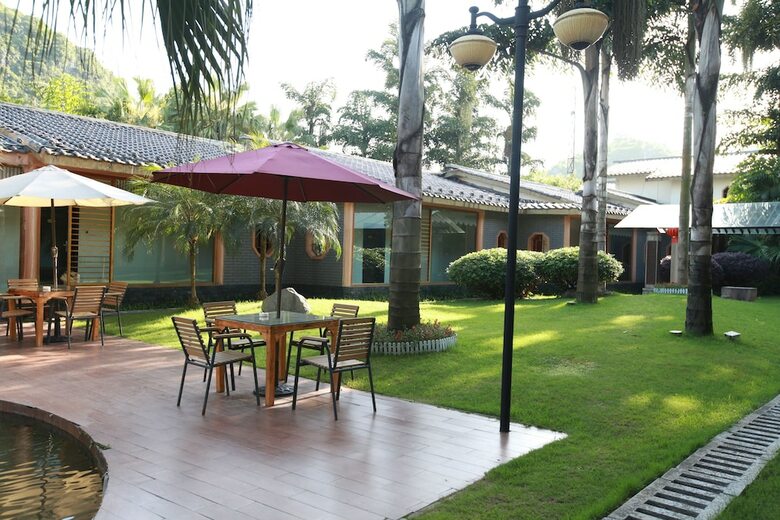 Dongjiang Golf Resort Hotel