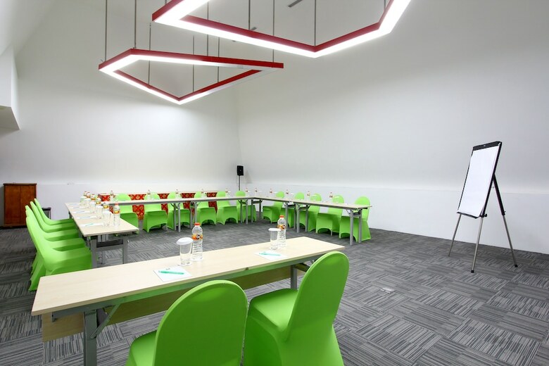 Hotel D Varee Diva Kuta Bali