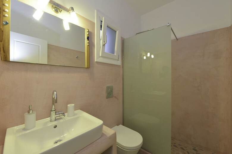 Bed & Breakfast Rooms & Apartments Archontou