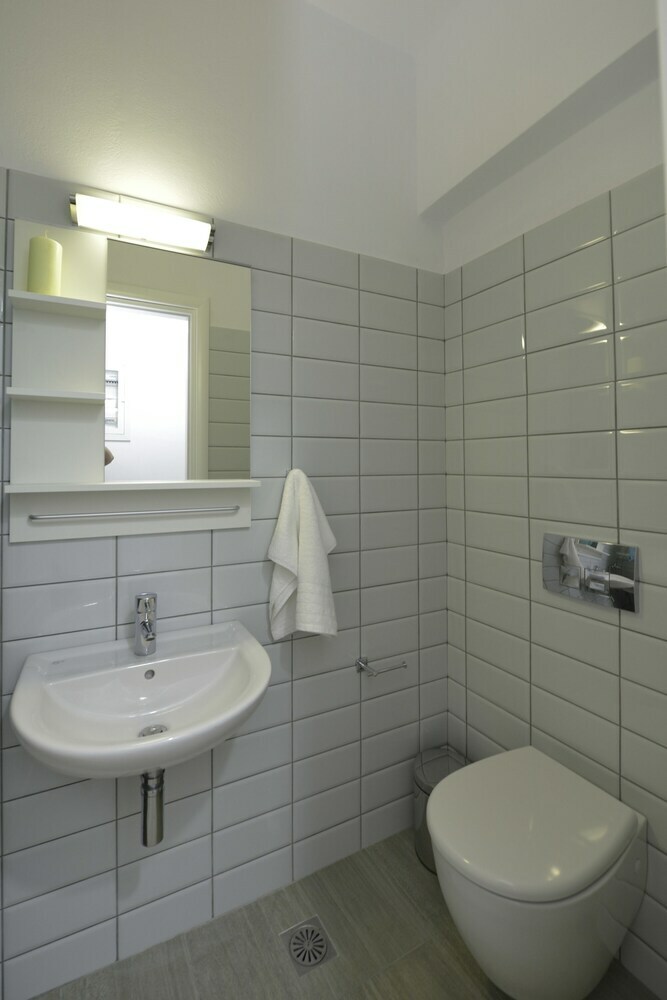 Bed & Breakfast Rooms & Apartments Archontou