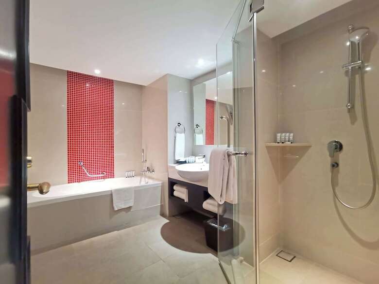 Sama-sama Hotel, Kl International Airport