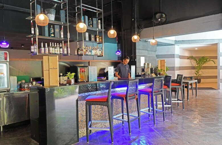 Sama-sama Hotel, Kl International Airport