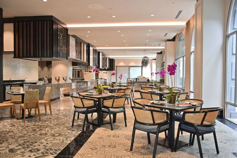 Sama-sama Hotel, Kl International Airport