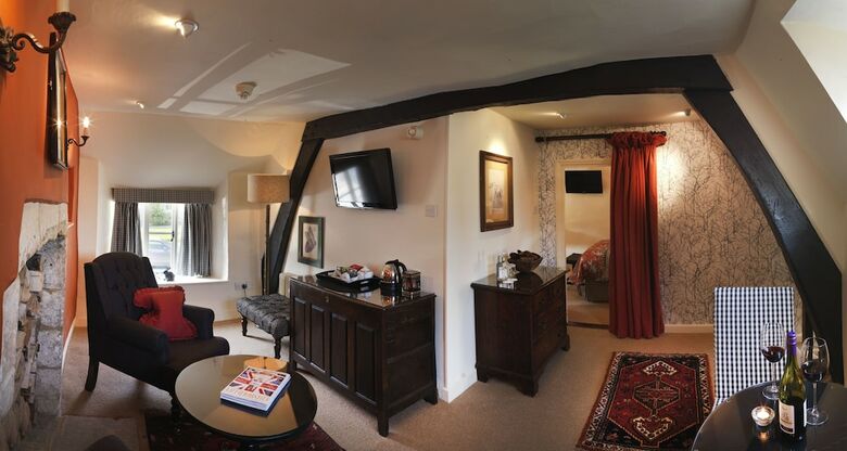Bay Tree Hotel
