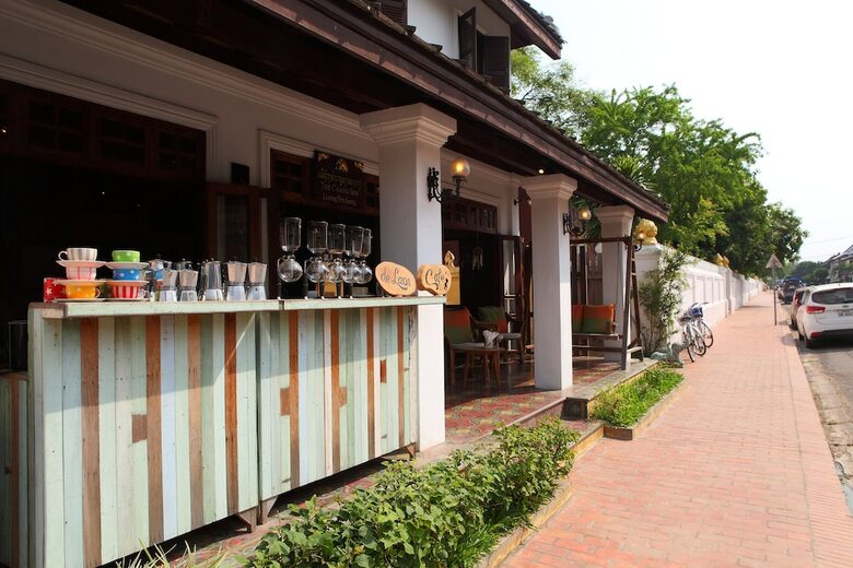 Bed & Breakfast Cafe De Laos