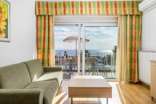 Apartments Rona Erea Icici