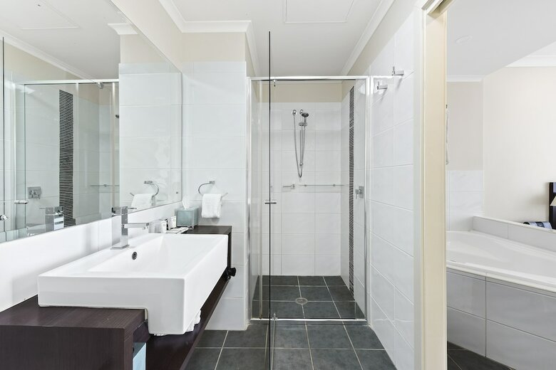 Macquarie Waters Boutique Apartment Hotel