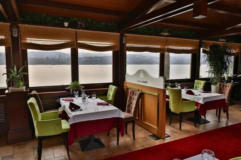 Hotel Tourist Resort Ribarsko Ostrvo