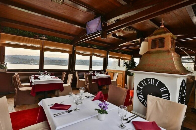 Hotel Tourist Resort Ribarsko Ostrvo