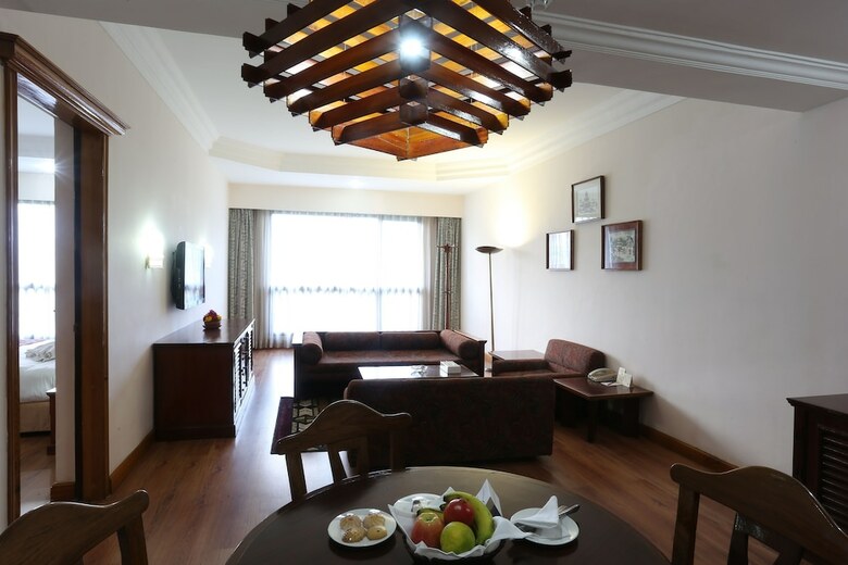 Hotel Pokhara Grande