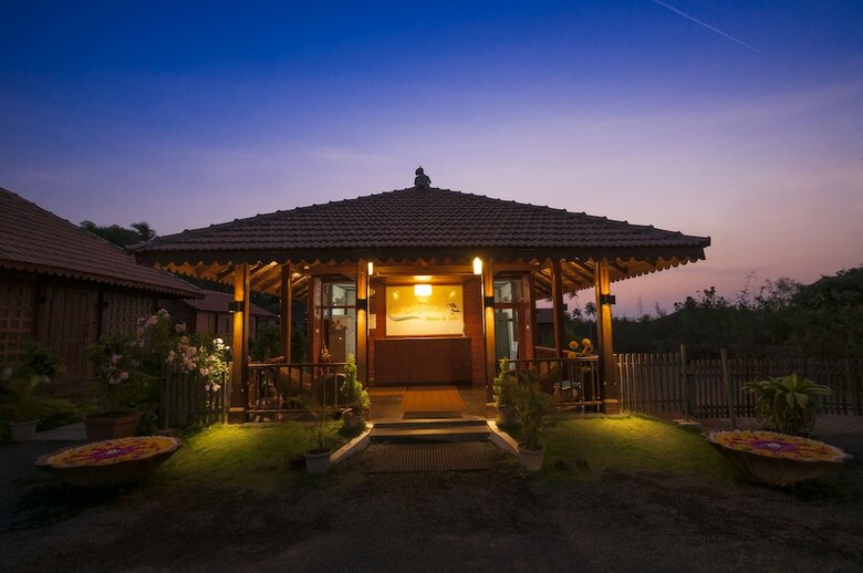 Hotel La Cabana Beach And Spa