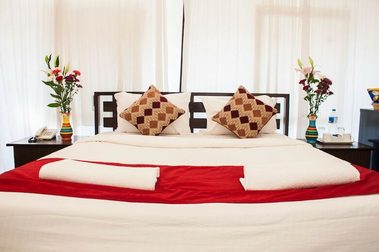 Hotel La Cabana Beach And Spa
