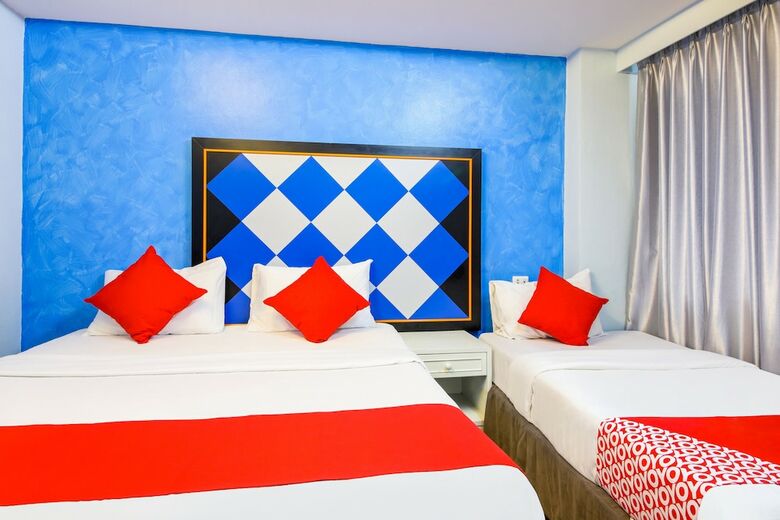 Oyo 138 The Chilli Salza Patong Hotel