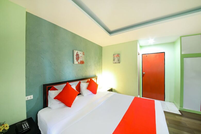 Oyo 138 The Chilli Salza Patong Hotel