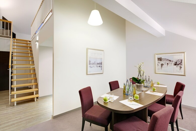 Hotel Holiday Inn D�sseldorf - Hafen