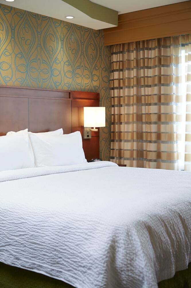 Hotel Courtyard By Marriott Ithaca Airport/university