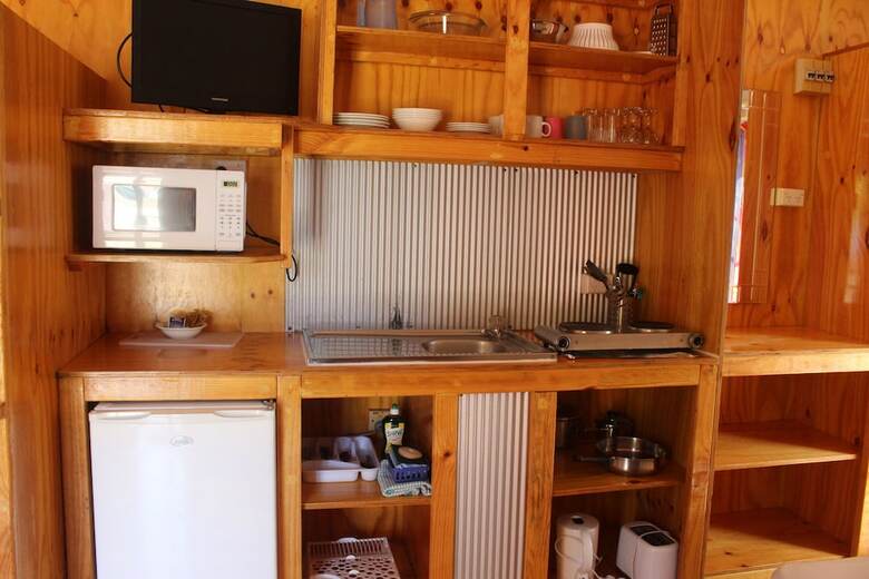 Lani's Holiday Island - Caravan Park