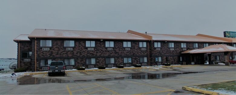 Hotel Quality Inn & Suites