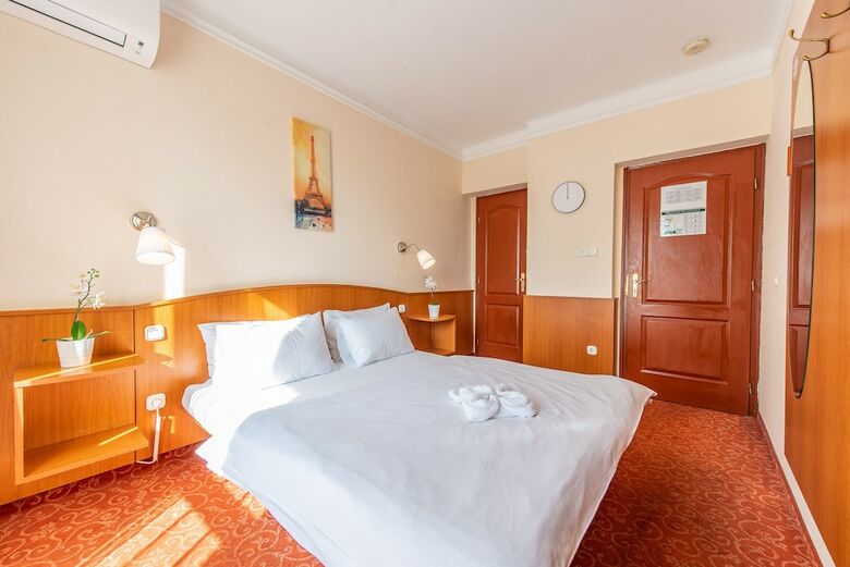 Korona Hotel Panzio