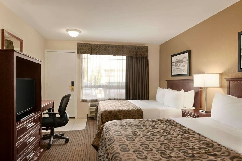 Hotel Super 8 By Wyndham Drumheller