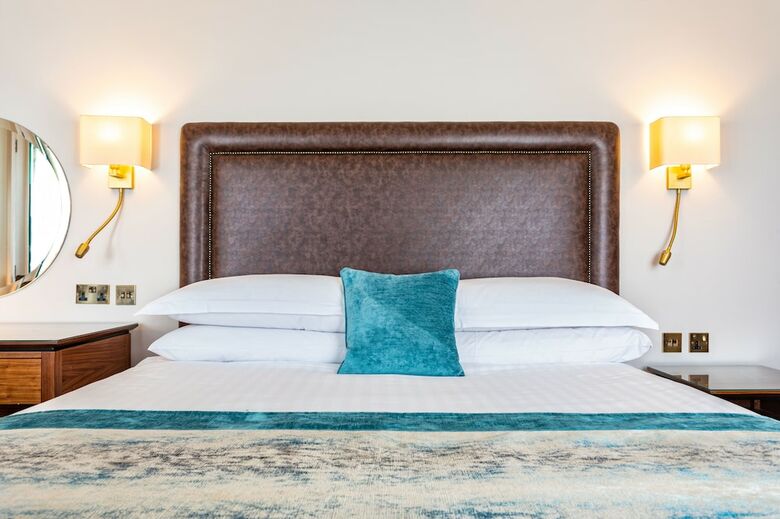 The Swans Nest Hotel
