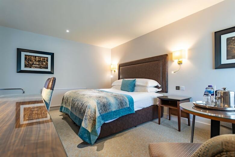 The Swans Nest Hotel