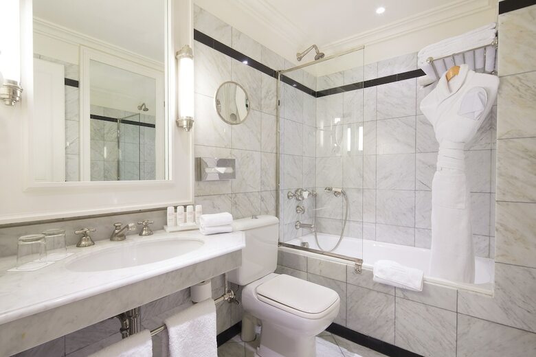 Le Dokhan's, A Tribute Portfolio Hotel, Paris