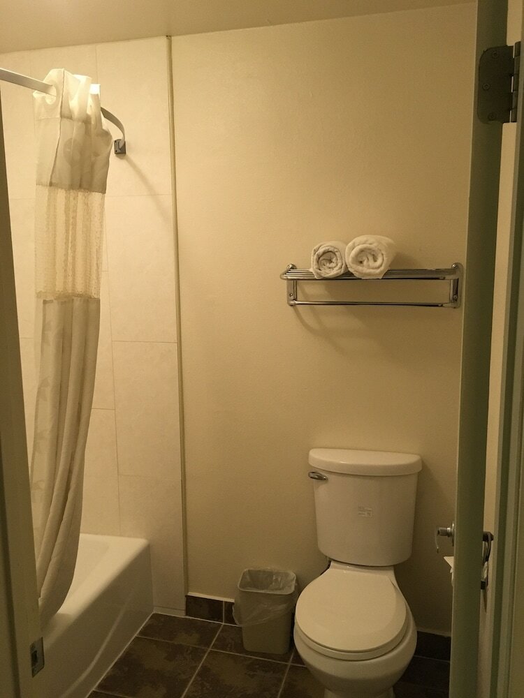 Hotel Ramada By Wyndham Ontario
