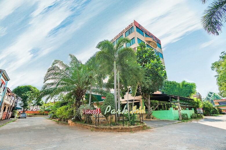 Oyo 566 Princess Park Hotel