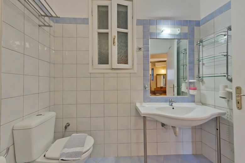 Aparthotel Rouda Bay Hotel
