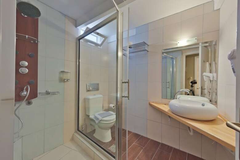 Aparthotel Rouda Bay Hotel
