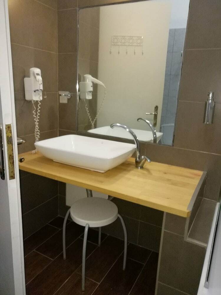 Aparthotel Rouda Bay Hotel