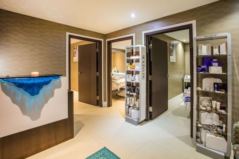 Hotel Ramada By Wyndham Jacksons Point