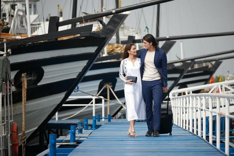Paradise Luxury Sails Cruise